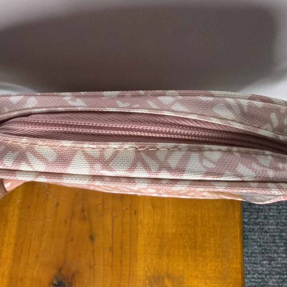 Estee Lauder Pink Cosmetic Travel Bag with Gold‎ Logo Charm